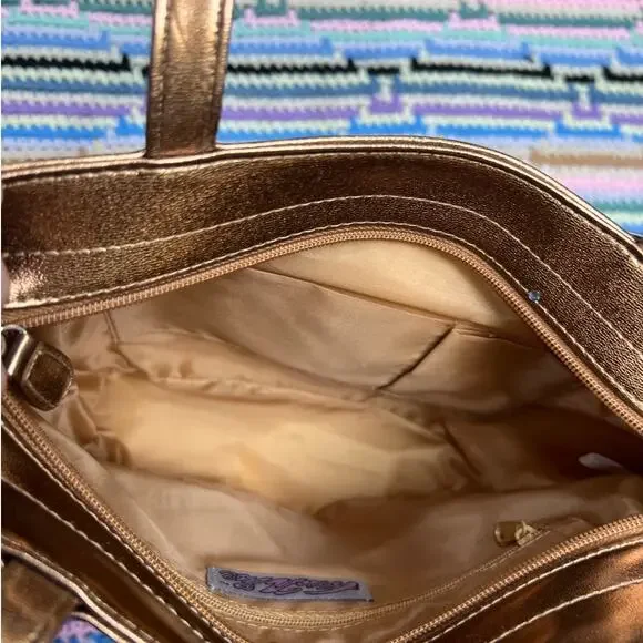 y2k Far Nine Bronze Clock Purse - Picture 11 of 12